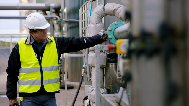 An engineer inspects the Prodec Oil Plus decanter in an anaerobic digestion plant 2